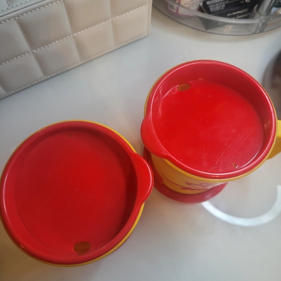 Bundle of Collectors Mugs - Picture 6 of 14